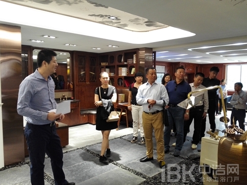 心海伽藍展廳全新亮相，迎經(jīng)銷商考察團首批參觀
