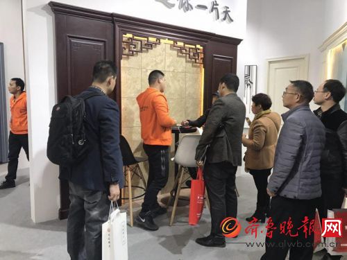 德菲諾實(shí)木背景墻亮相第十六屆中國國際門業(yè)展覽會(圖2) 2